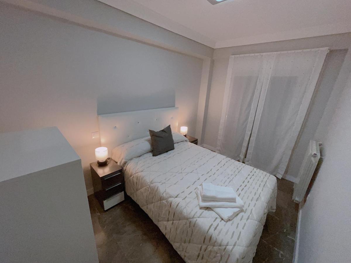 Апартаменти Piso Atares Calle Alfonso Сарагоса Екстер'єр фото