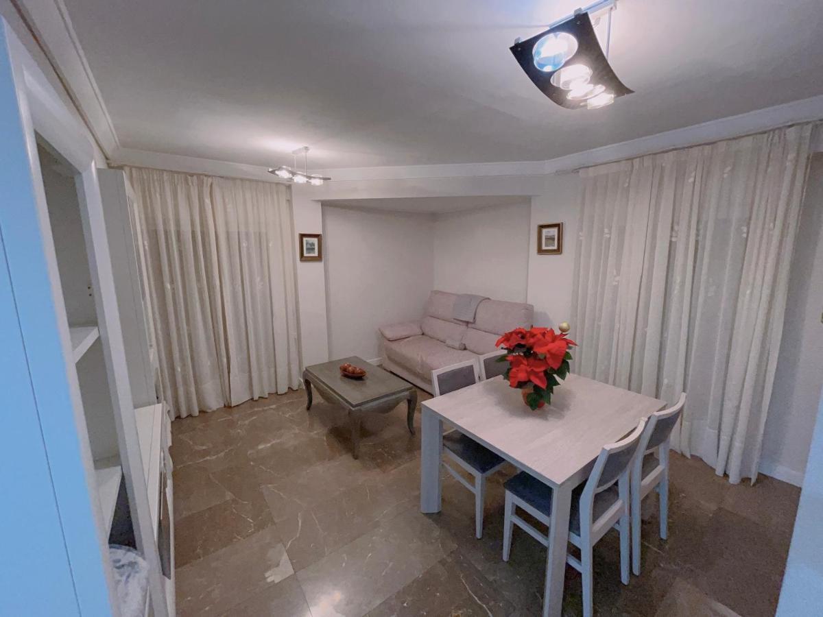 Апартаменти Piso Atares Calle Alfonso Сарагоса Екстер'єр фото